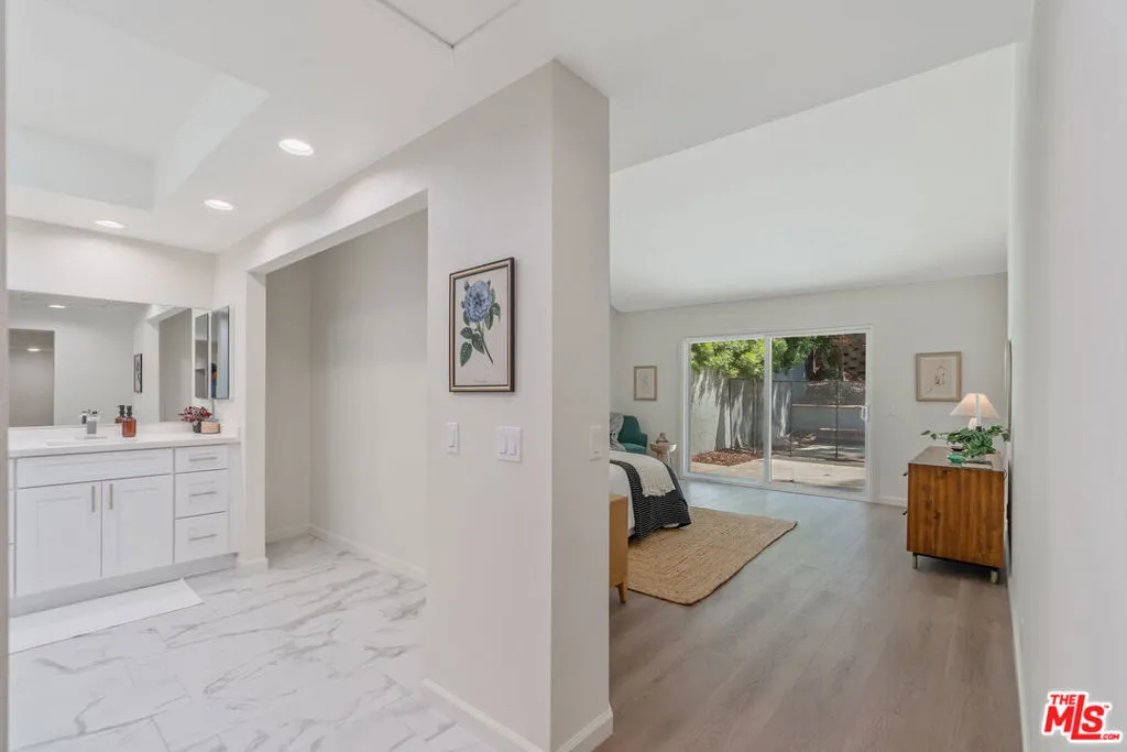 19 Rippling, Irvine, California 92603 home-pic-32